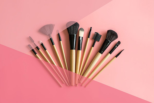 What-are-makeup-brushes-2