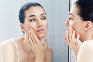 8 Bad Habits To Avoid For Skin