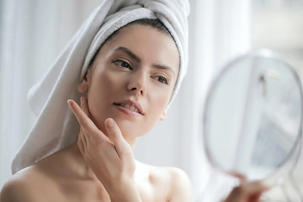 the-top-skincare-ingredients-for-brightening-your-skin